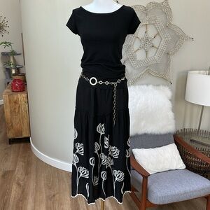 Floral Embroidered Midi Maxi Skirt